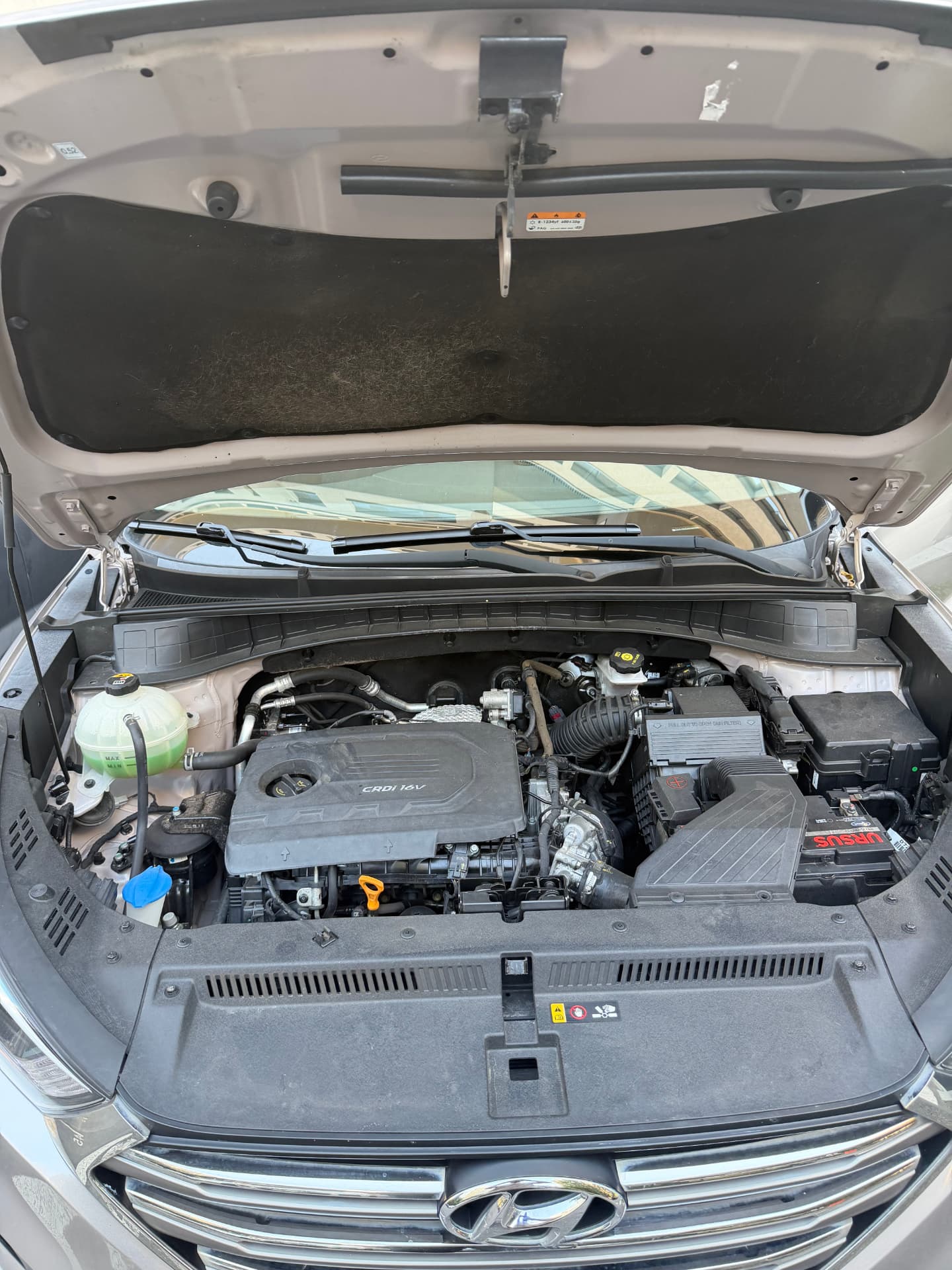 Hyundai Tucson 2016, diesel, cutie manuală, 126.000 km, LI Auto Sales București — motor diesel