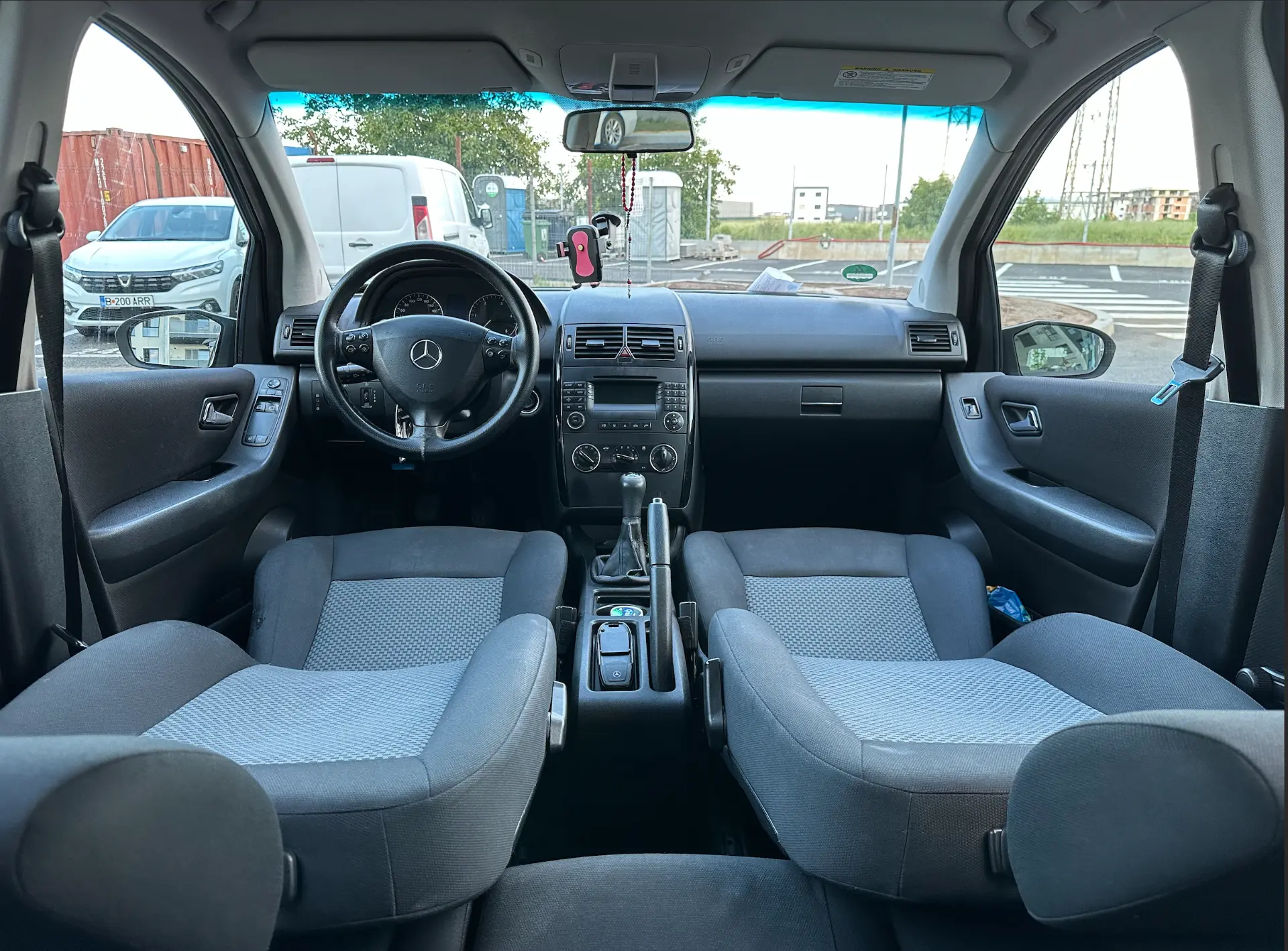 Mercedes-Benz A 180 CDI 2007, diesel, cutie manuală, 330.000 km, LI Auto Sales București — interior